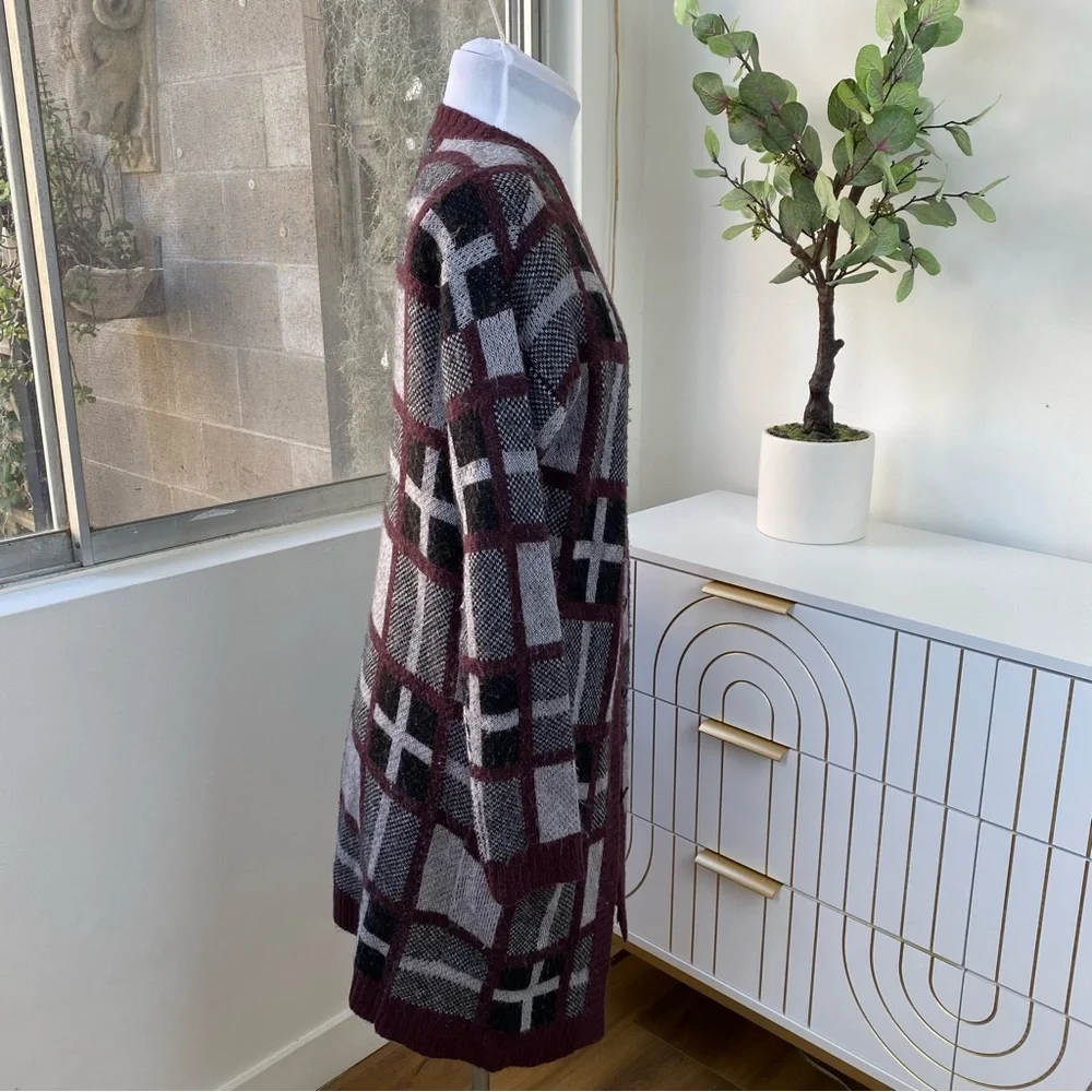 ✨Warm & Fuzzy Sweater Set (3)✨: Cupcakes & Cashmere S + Madewell M + Sundry M - Picture 5 of 16